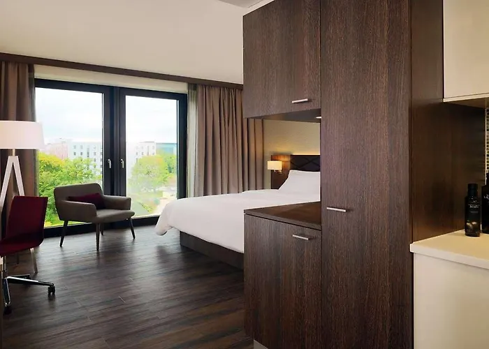 فندق Western Airport Frankfurt 3*
