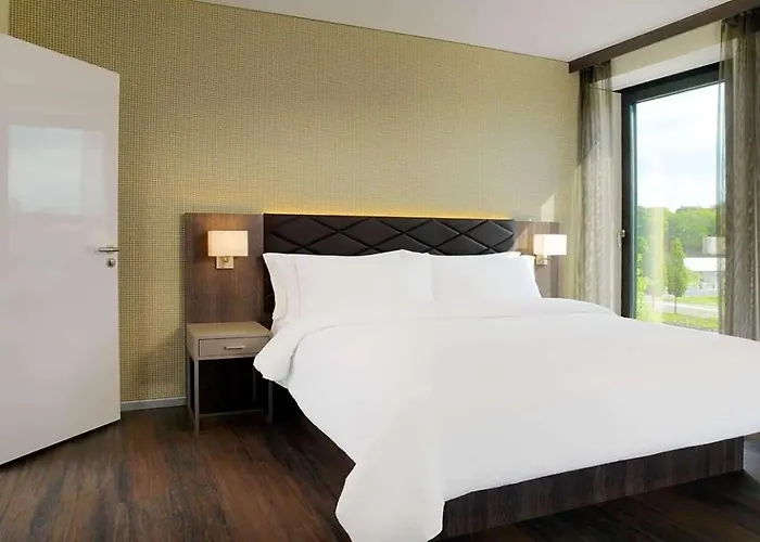 Western Airport Frankfurt Hotel 3*