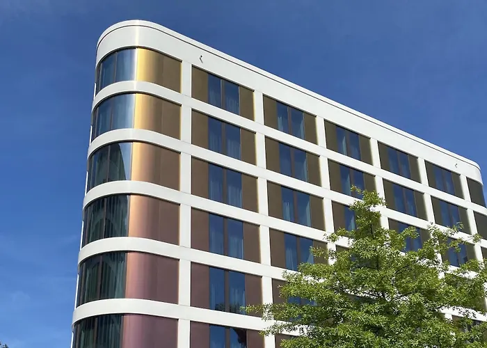 Western Airport Frankfurt 3*